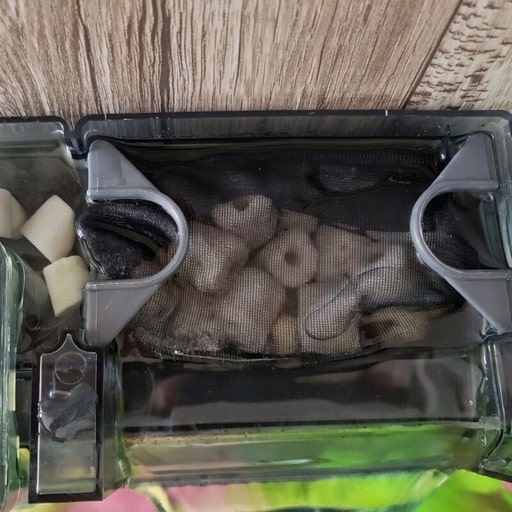 biological-filter-media-in-my-fish-tank-filter