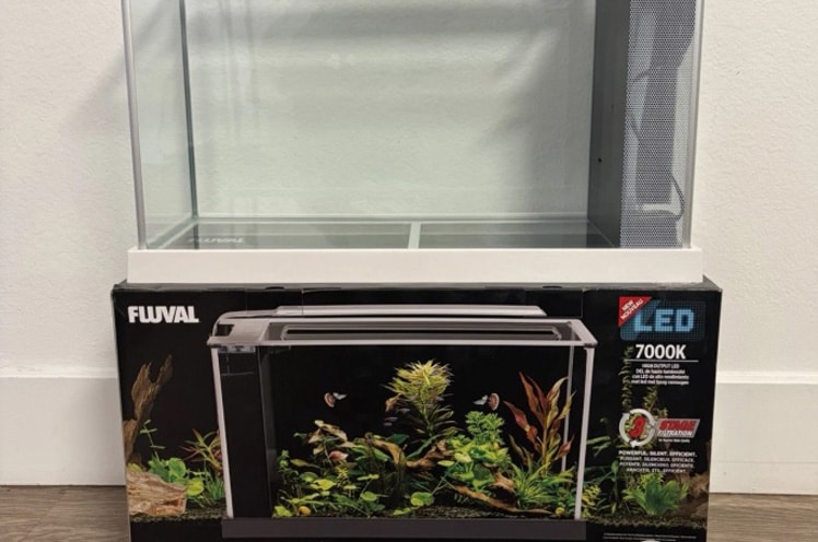 my new fluval spec v nano tank unboxing